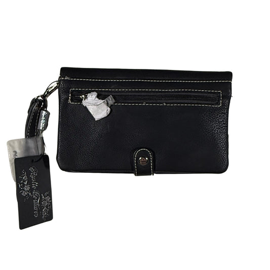 Camouflage purse with detachable straps back view