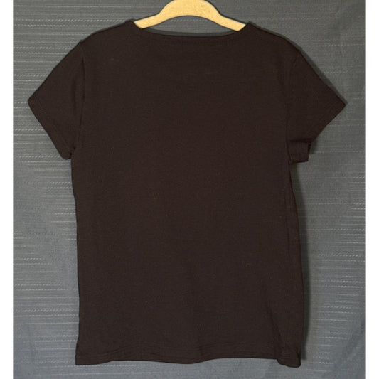 Back of Wonder Nation girls black short-sleeve crew neck T-shirt, size Small 6–6X.