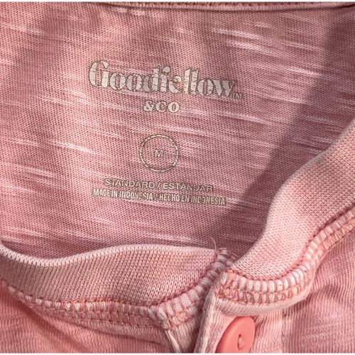 Goodfellow 3 Button Short Sleeve Pink T-Shirt (Est. Retail Price $15.00) Size: Young Men's Medium Color: Pinkish Peach Features: Short sleeve 3-Buttons Material: 100% Cotton Condition: Well-Loved used tag - Our Families Attic
