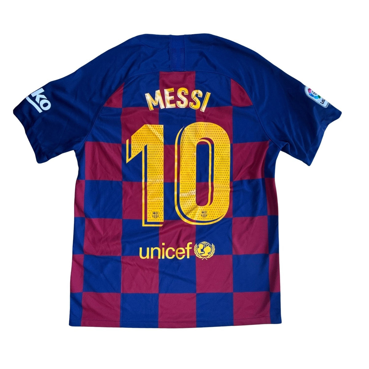 Back of Nike FC Barcelona 2019/20 home jersey with Lionel Messi name, number 10, and UNICEF graphic
