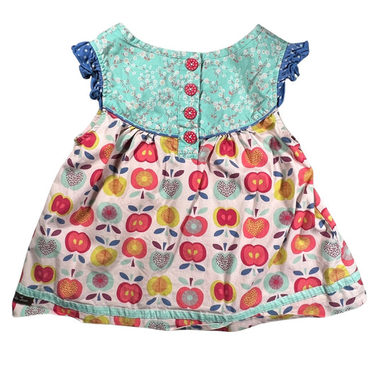 Back of Matilda Jane Lucia Shabby Apple Top, Girls Size 6, button closure and ribbon trim, pre-owned at Our Families Attic.