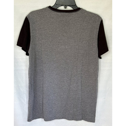 Back of American Eagle Outfitters men’s medium heather gray T-shirt with contrasting black short sleeves