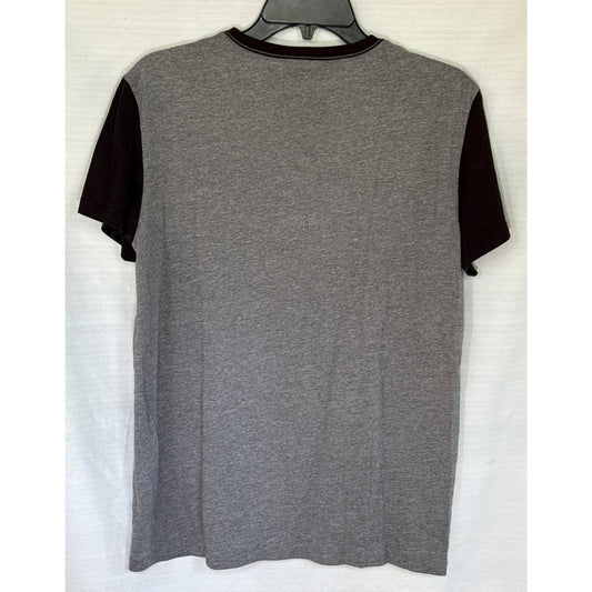 Back of American Eagle Outfitters men’s medium heather gray T-shirt with contrasting black short sleeves