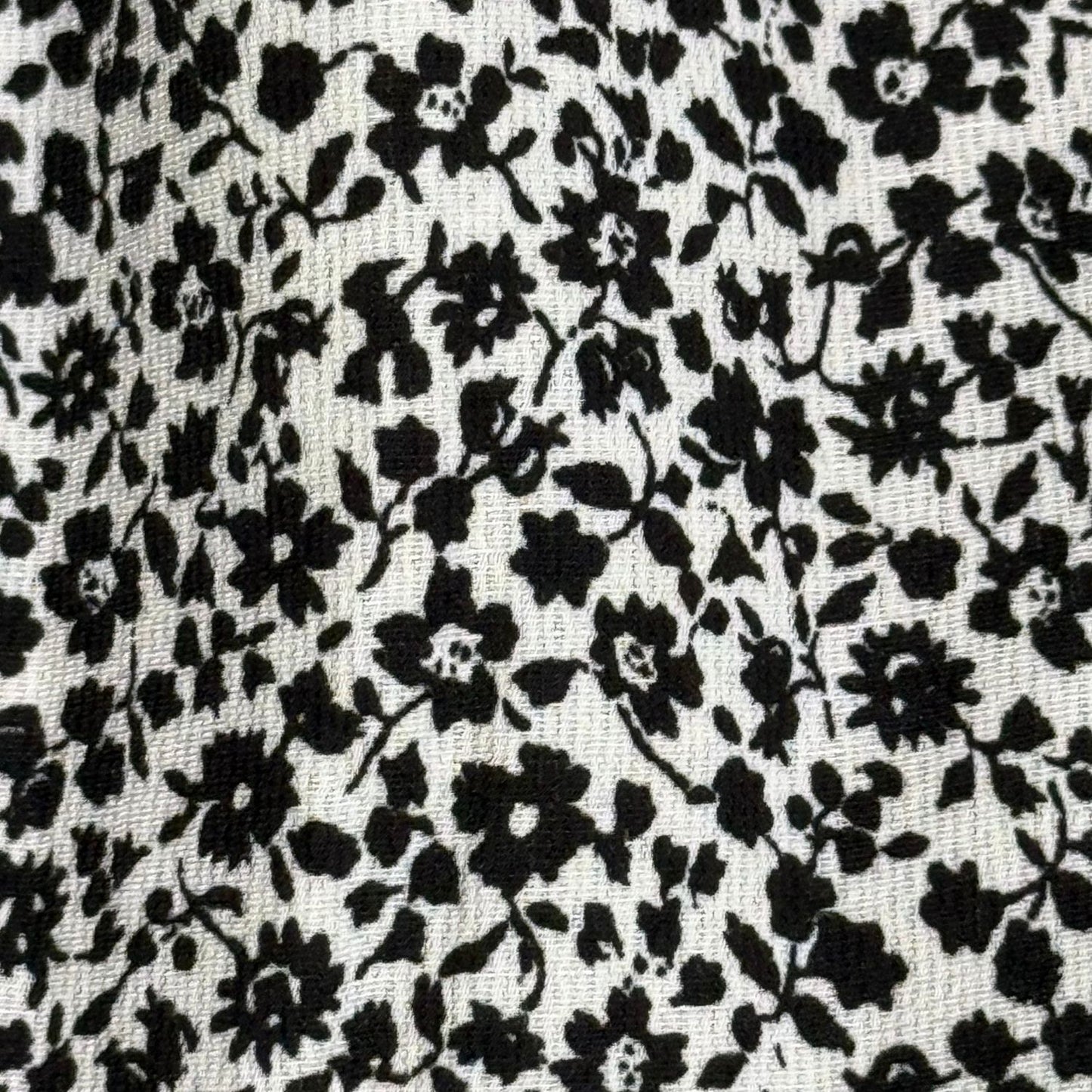 Womens black and white floral 2 piece set crop top and skirt close up detail