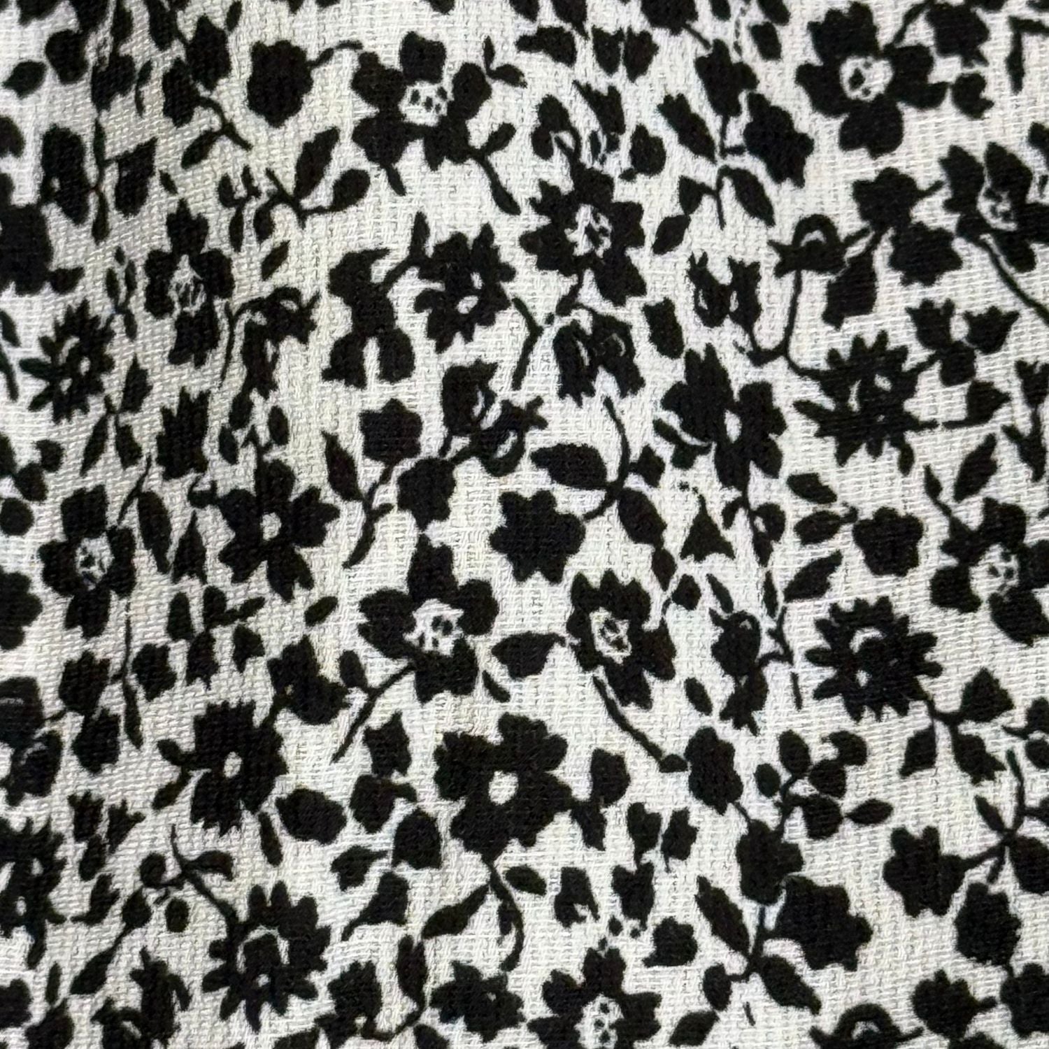 Womens black and white floral 2 piece set crop top and skirt close up detail