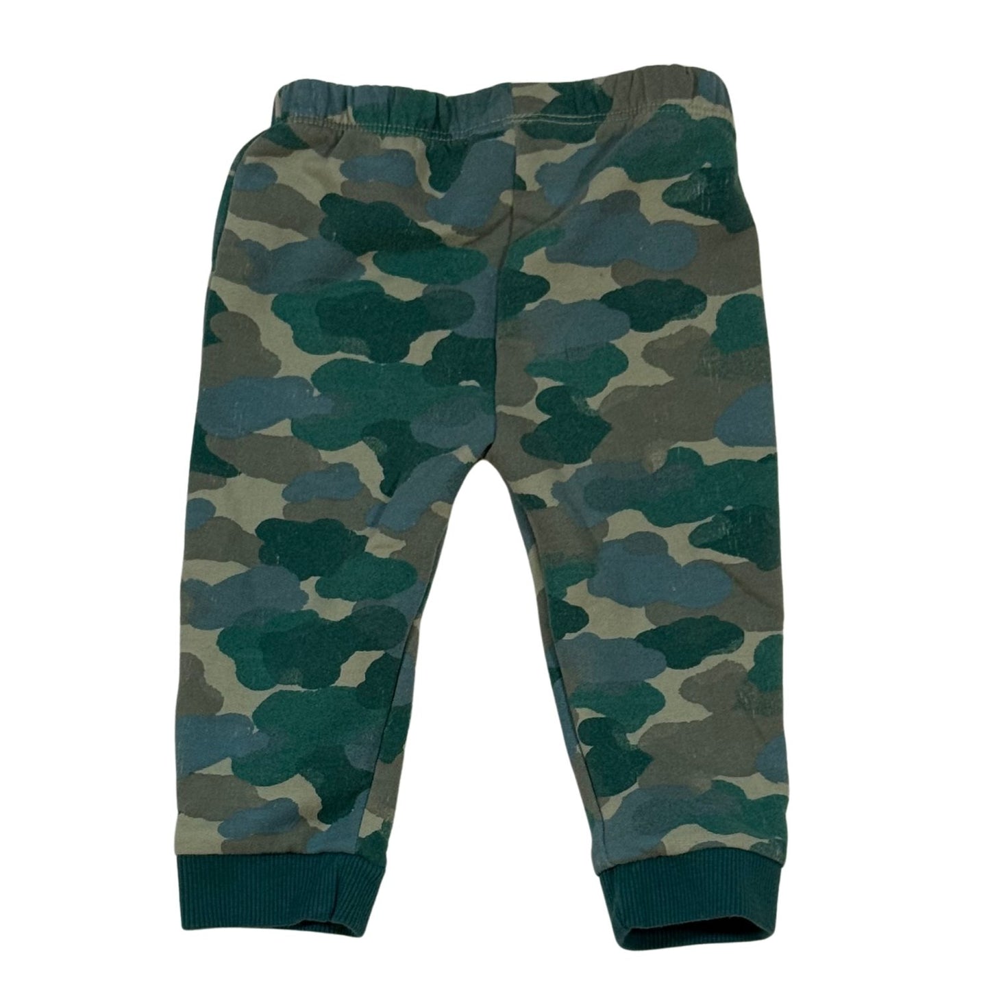 Back of Cat & Jack baby boy green camouflage sweatpants size 12 months