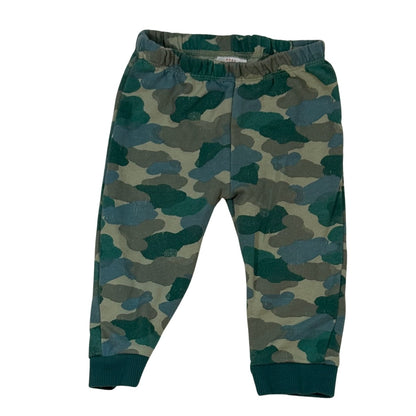 Front of Cat & Jack baby boy green camouflage sweatpants with elastic waist size 12 months