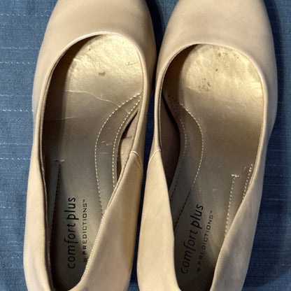 Close-up of Comfort Plus by Predictions insoles showing surface cracking, wear, and marks.
