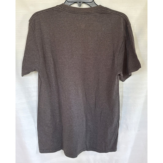 Back view of a charcoal gray New Orleans Saints men’s medium short-sleeve T-shirt.