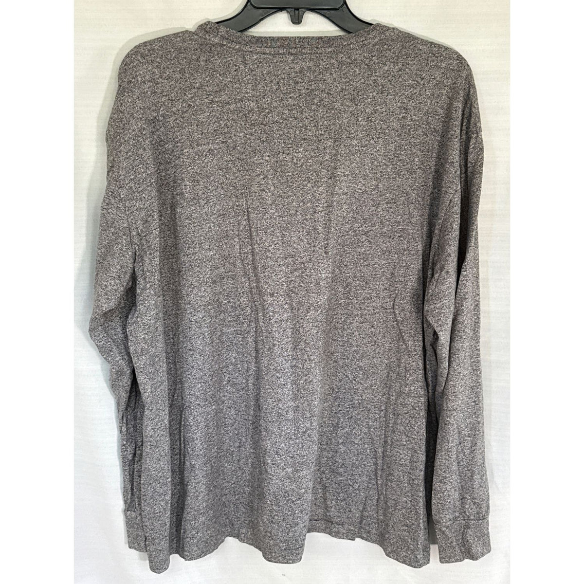 Back view of a heather gray Polo Ralph Lauren men’s large long-sleeve T-shirt.