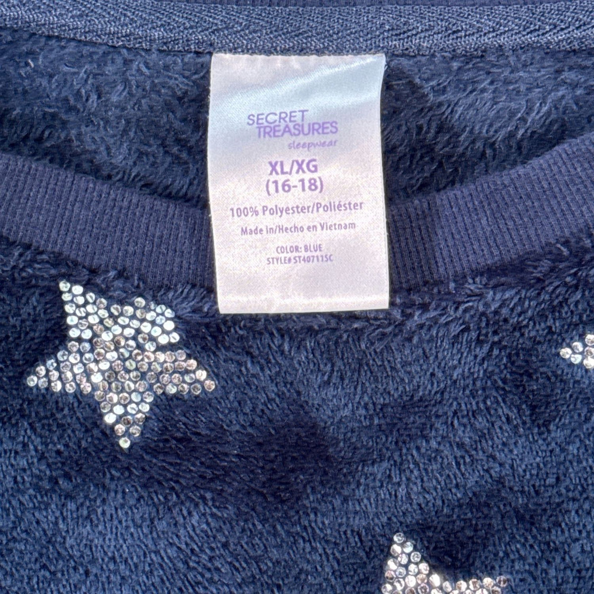 Secret Treasures Sleepwear XL 16–18 label inside silver star pajama top