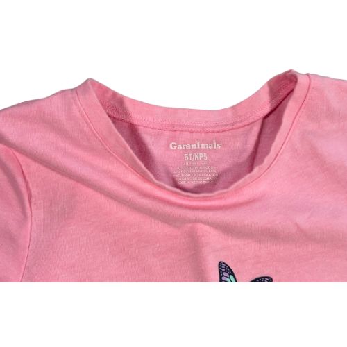 Garanimals Pink Unicorn T-Shirt Size: Toddler Girls 5T Color: Pink Features: Unicorn design Fringe as the mane Butterflies Glitter on horn and butterflies Crew neck Short (cap) Sleeve Material: 60% Cotton, 40% Polyester Condition: Well-Loved, used - Our Families Attic