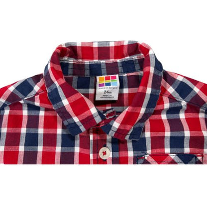 Pre-Owned Healthtex Red and Blue Checkered Long Sleeve Dress Shirt $6.00 ( Est. Retail Price $18.98 ) Size: Toddler 24 Months Color: Blue, red, and white Checkered Features: Long Sleeve Button-up Button cuffs Collar Front pocket Material: 60% Cotton, 40% Polyester Condition: Excellent used Measurements: Chest: 25" Waist: 25.5" Neck: 12" Sleeve: 12.25" Length: 15" Bottom Hem: 25" - Our Families Attic