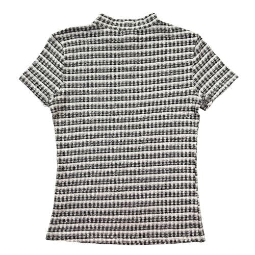 Pre-Owned No Boundaries Short Sleeve Mock Turtleneck $4.50 (Est. Retail Price $7.96) Size: Juniors Small 3-5 Color: Black & White Checkered Features: Short Sleeve Mock turtleneck Woven style Material: 51% Cotton 46% Rayon 3% Spandex Condition: Gently Used Measurements: Chest: 30" Waist: 27" Sleeve: 5.5" Bottom Hem: 30" Body length: 21.25" - Our Families Attic