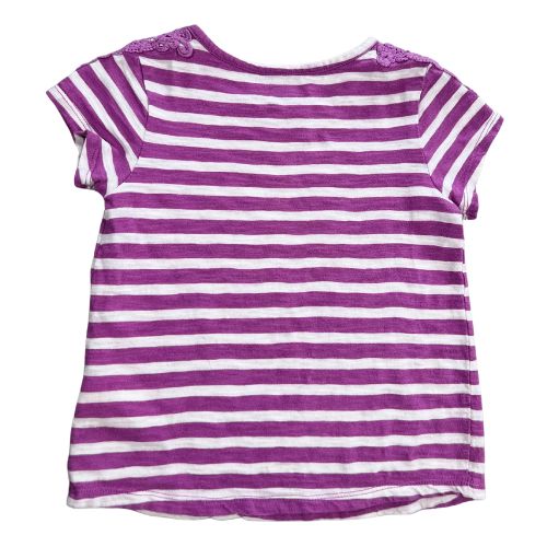 Old Navy Purple Striped Shirt with Applique Size: Toddler Girls 4T Color: Purple & White Stripe Features: Purple decorative applique Crew neck Short (cap) Sleeve Material: 100% Cotton Condition: Good Gently Used - Our Families Attic